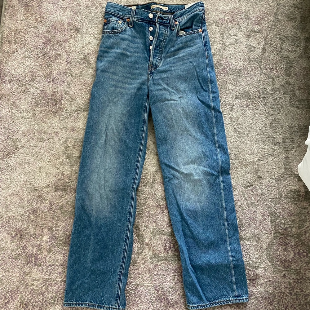 Levi’s rib cage straight jeans